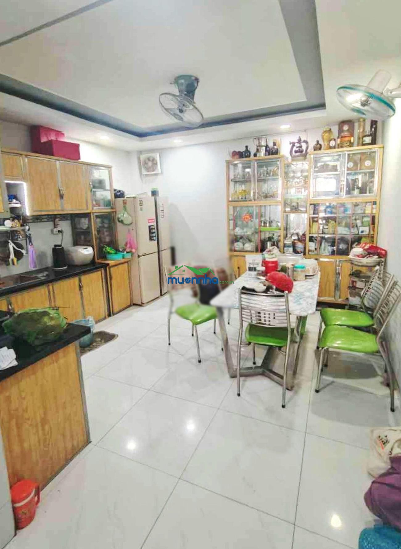 Ngộp, chủ gấp bán giảm mạnh. nhà 4 tầng 4x 20m - hxt 8m thông