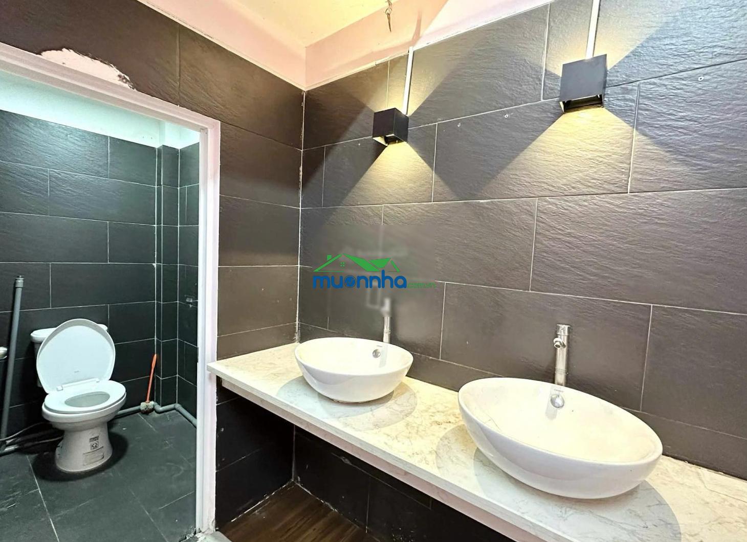Hiếm, 4.1x12m, 4 lầu, nhà hxh 6m lê văn sỹ, gần đh tài nguyên môi trường, bán 10.5 tỷ - 4