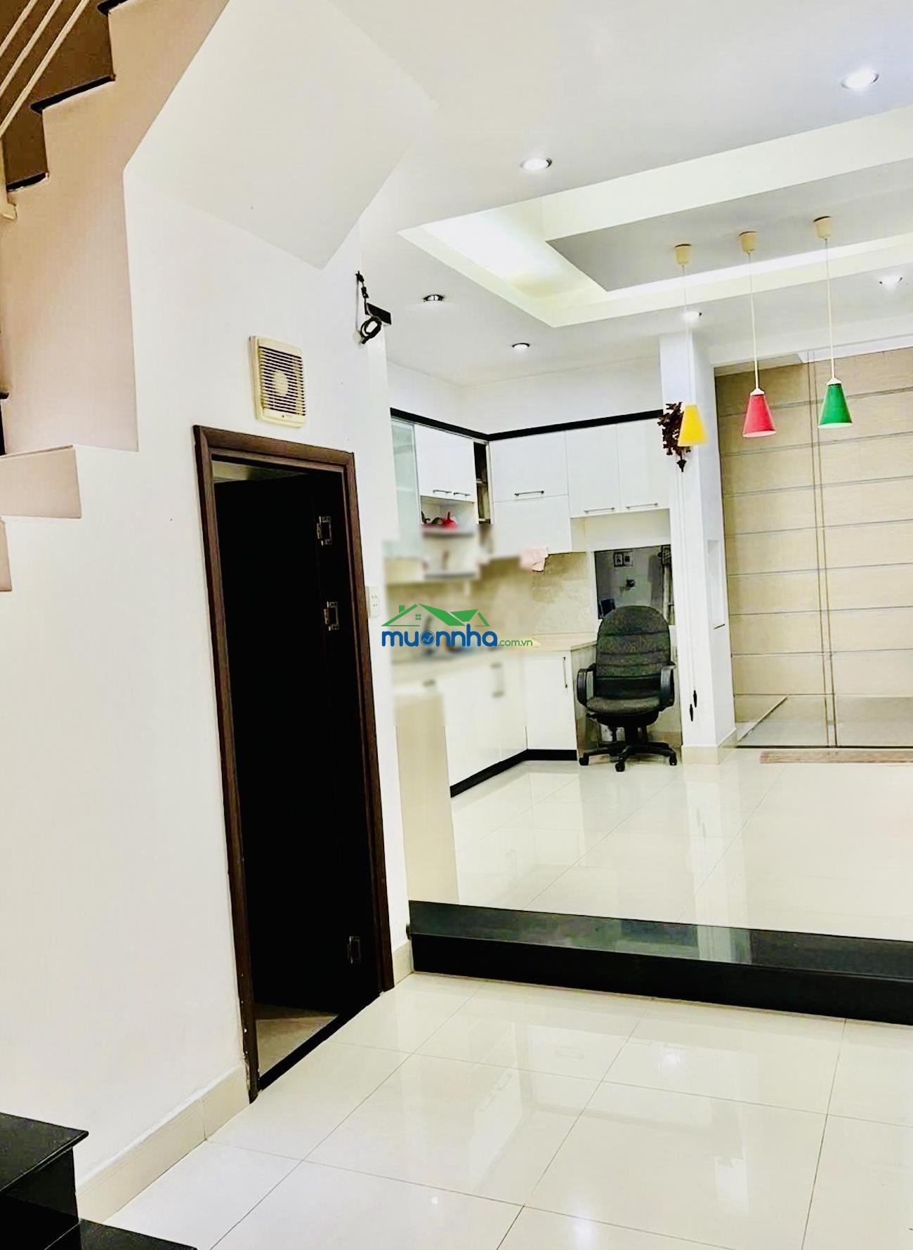 Hiếm! nhà hẻm xe hơi 4m, nguyễn ngọc lộc, phường 14 quận 10, 64m, 4 tầng, 5pn, nội thất xịn