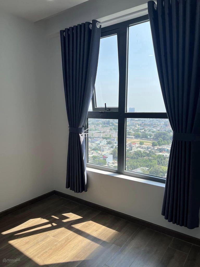 Căn hộ bcons plaza cho thuê- 5,5tr - 2pn,2wc - ntcb