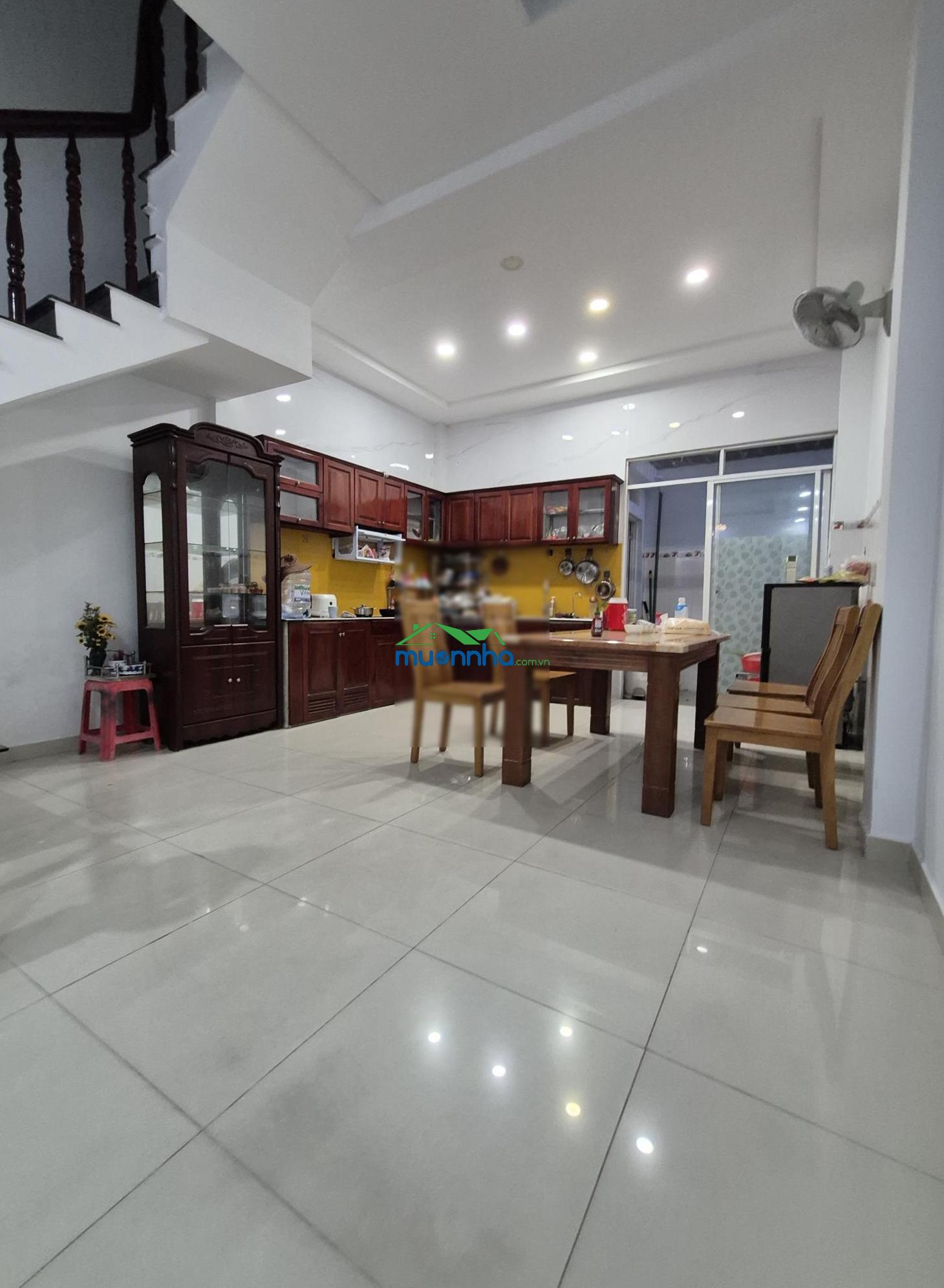Đường 10m - ngay nhà vh thiếu nhi q gò vấp- 4 tầng- 7 tỷ 5 - 4