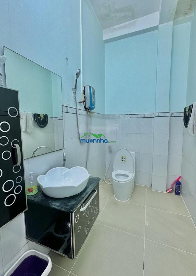 Hxh tô hiệu - hòa bình 84m2, 4tầng 9,6 tỷ ngay đầm sen