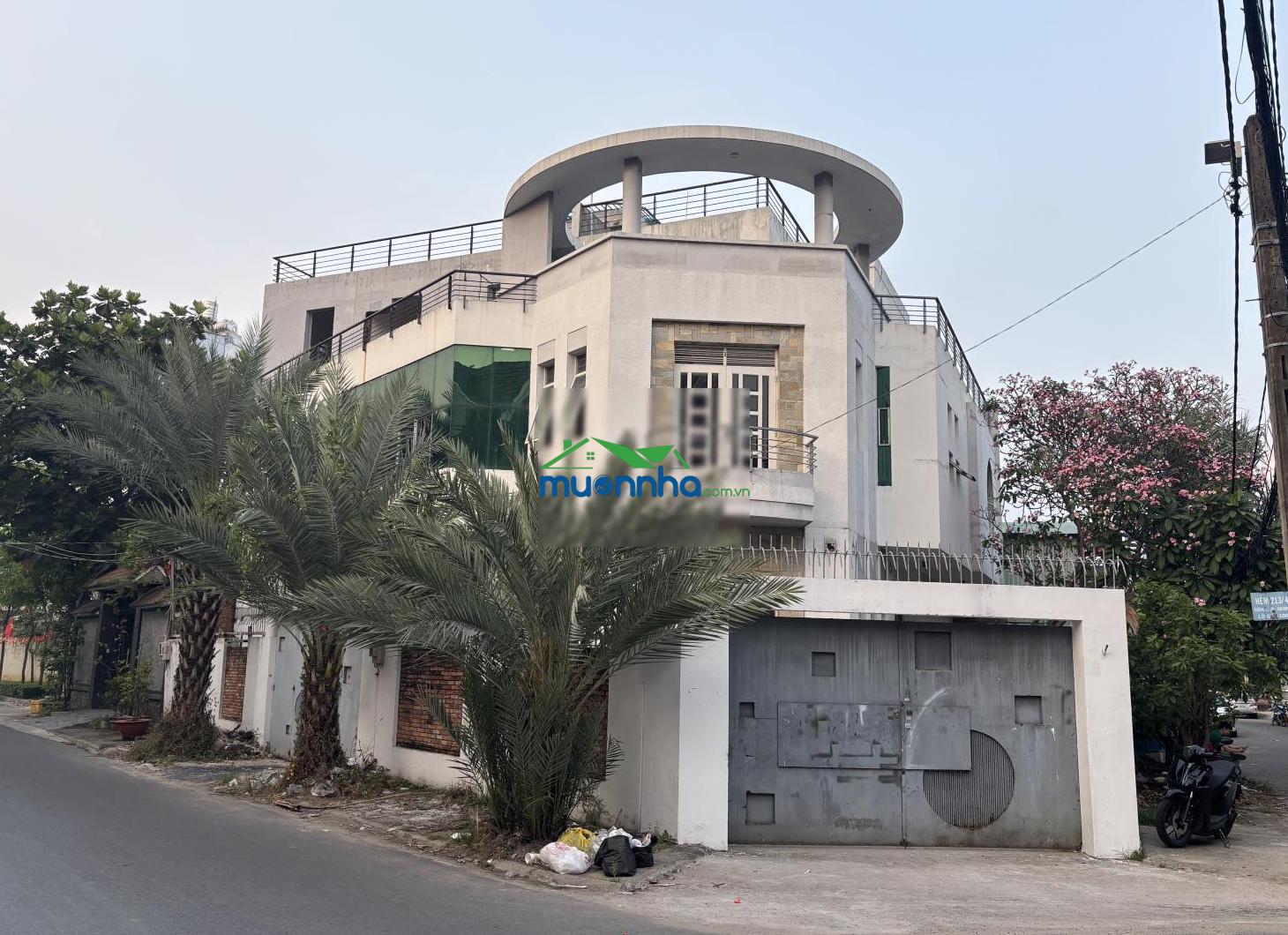 Bán nhà villa 2 mặt tiền- 307m2 có sẵn dòng tiền 100triệu/1 tháng