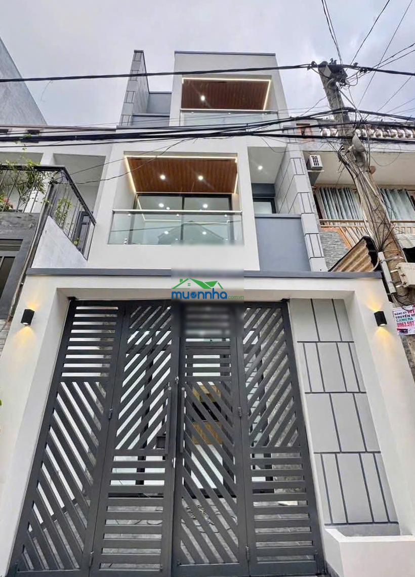 Nhà giá tốt, mới xây 3 tầng, ngay trung tâm, gần chợ long trường quận 9, đường oto, sổ riêng