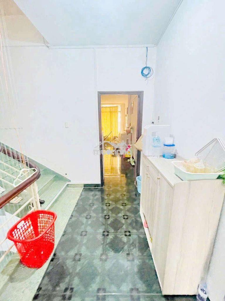 5x22m 4 tầng phổ quang tb