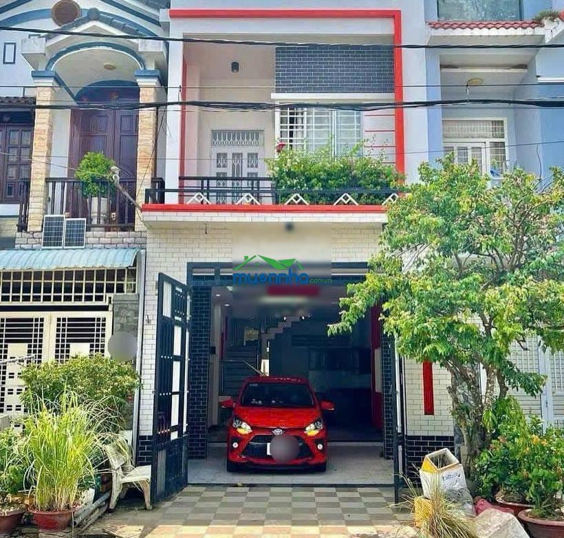 Chủ cần bán gấp, xây ở được 3 năm