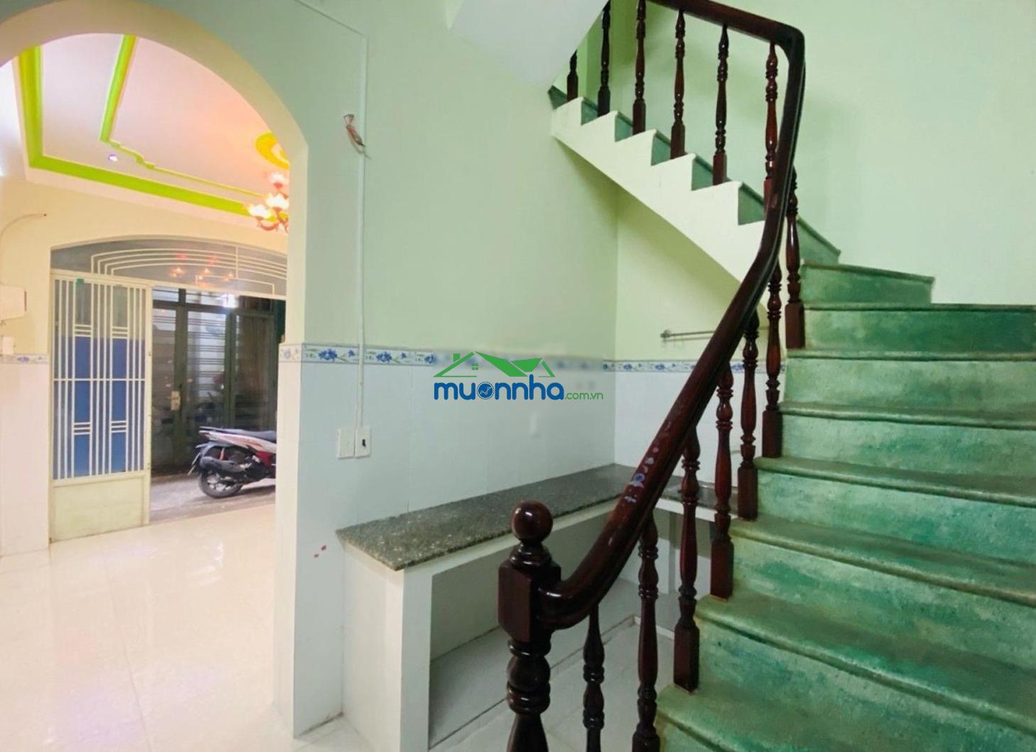Nhà 3 tầng 3 phòng ngủ, sổ vuông đẹp, thích hợp cho gia đình nhỏ dọn vào ở ngay, giá nhỉnh 3 tỷ, - 2