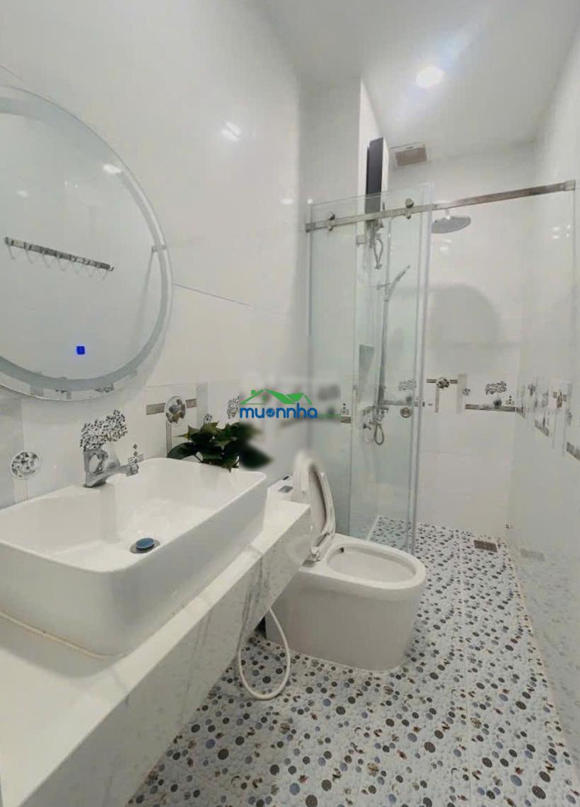 Chỉ với giá 3tỷ250 đã sở hữu căn nhà nằm ngay quận 3 đường bàn cờ đang cho thuê 16triệu/1 tháng