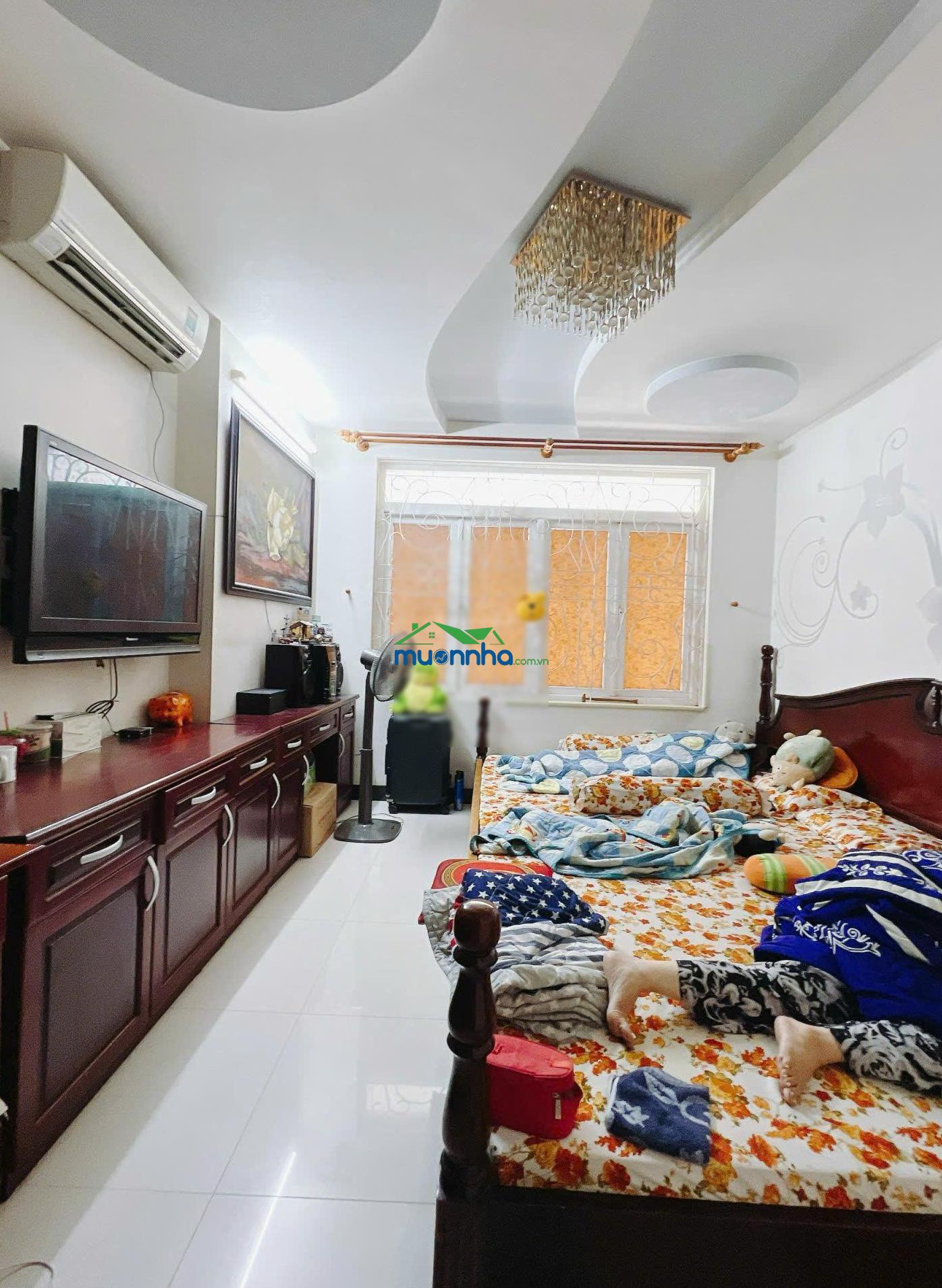 Chỉ 12 tỷ! nhà mới hẻm 4m đường 3/2, quận 10 4x15m-4 tầng