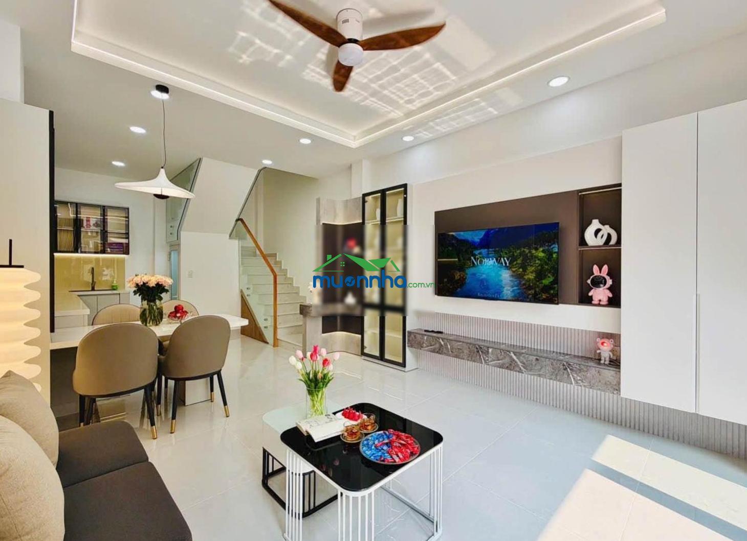 Bạn đang quá bận rộn và không có nhiều thời gian cho việc mua 1 căn nhà cũ chỉ 7.3 tỉ cho gia đình?