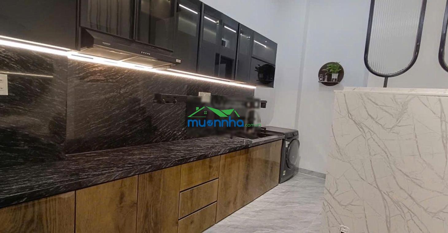 Mới đẹp ở ngay phạm hùng q8 - đầy đủ nội thất - 41m2 - ngang to 4.1m - 4 tầng 7.2 tỷ