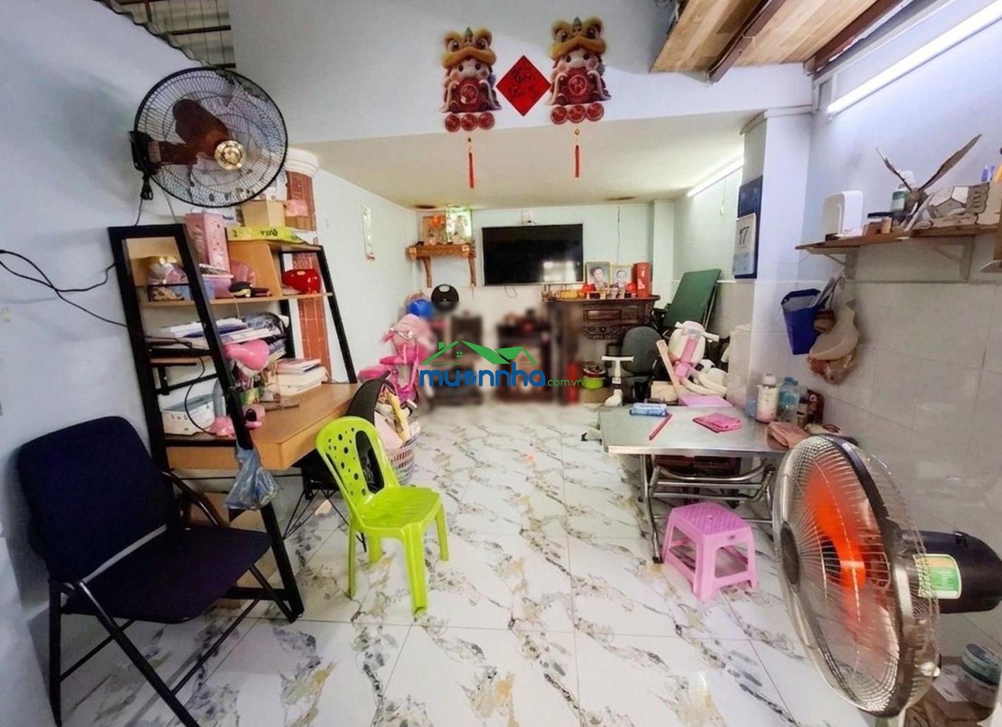 Chủ muốn bán nhanh rẻ trần nhân tôn f vườn lài dt.58m2 .rẻ hơn gía thị trường 40/100 gía 5.5tỷ tl