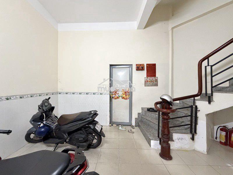 Bán nhà hẻm 12m cmt8, quận 3, 12x10, 4 tầng, 45tr/tháng, chỉ 17 tỷ hơn - 2