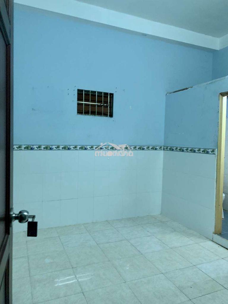 Phòng cho thuê, 4x5m hẽm 79 phú định p16 q8 nối dài ng văn luông q6
