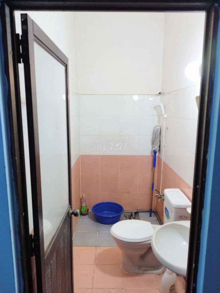 Phòng trọ quận 10 hồ bá kiện - 3