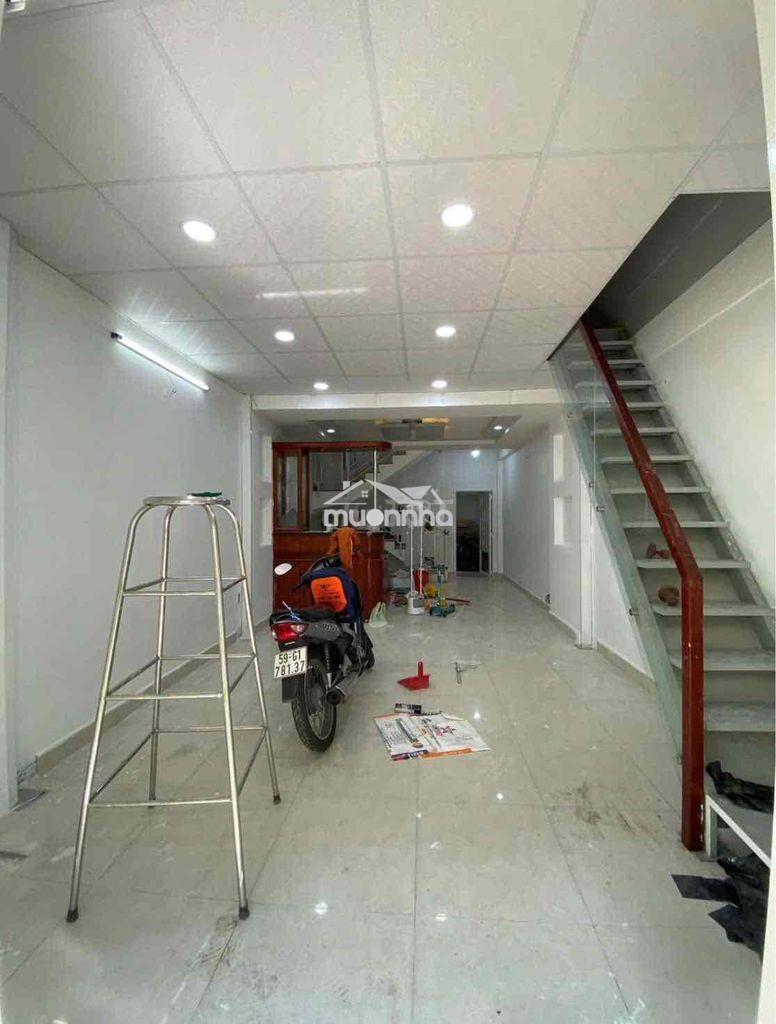 Nhà đang sơn mới cho thuê hẻm lớn lê thúc hoạch - 2