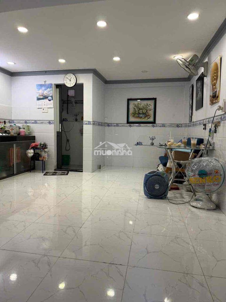 Bán gấp nhà hẻm đường số 33 .ftan kiểng q7.dt 4,5x7 1lầu - 2
