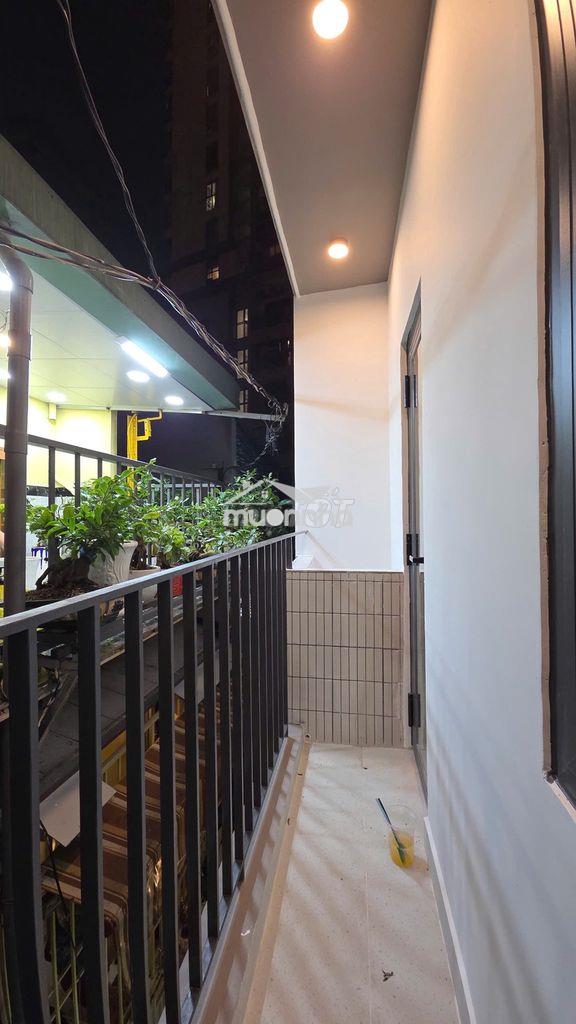 Nhà mới 3 tầng bến văn đồn 2 pn - 3