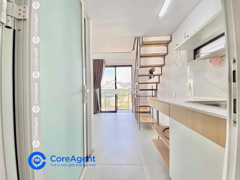 Duplex ban công ngay lê văn việt - ngã tư thủ đức - khu cnc ở 3 -4 bạn