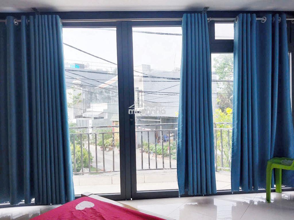 Phòng ban công chỉ 2 tr 5,  20m2 ngay đh fpt_đh tài chính - 3