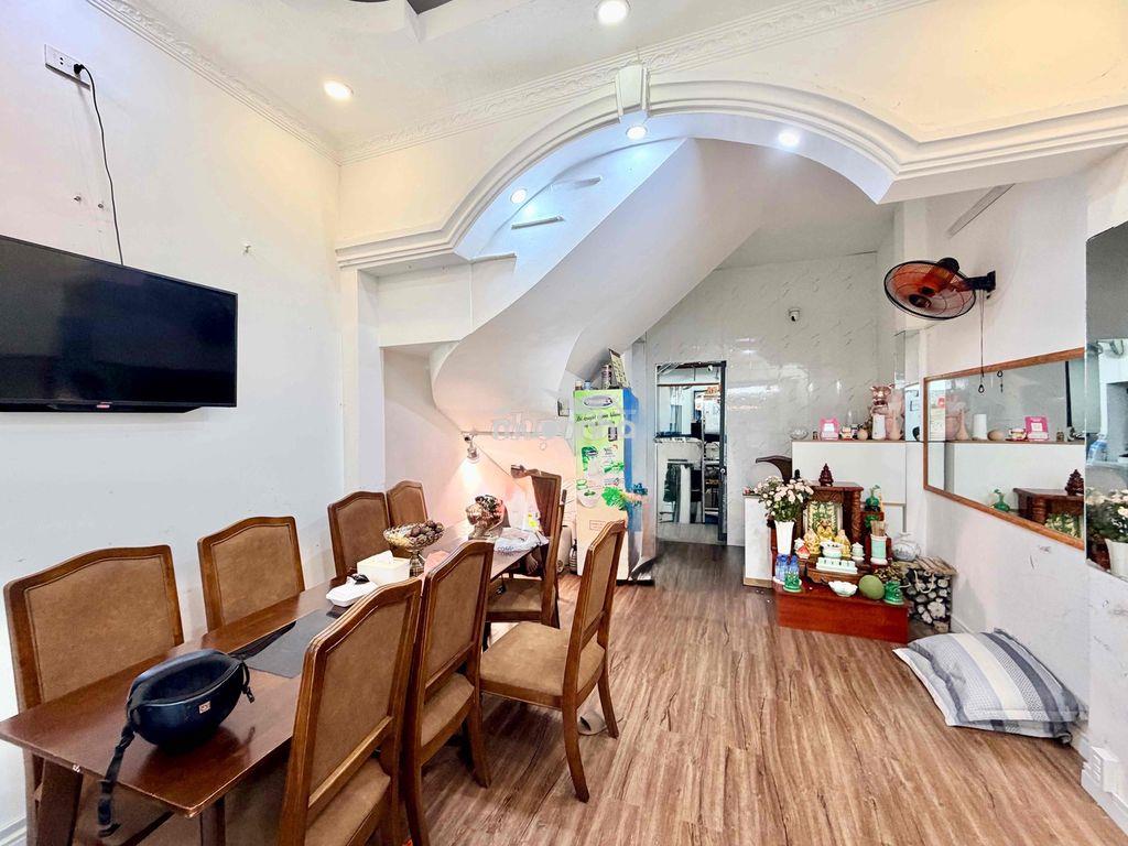 Chính chủ cho thuê nhà nguyên căn hoa huệ - phú nhuận - 2