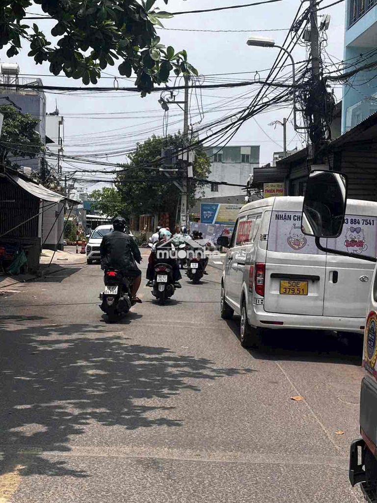 Mt kinh doanh- 4x22 - full thổ - khu vực xây cao tầng