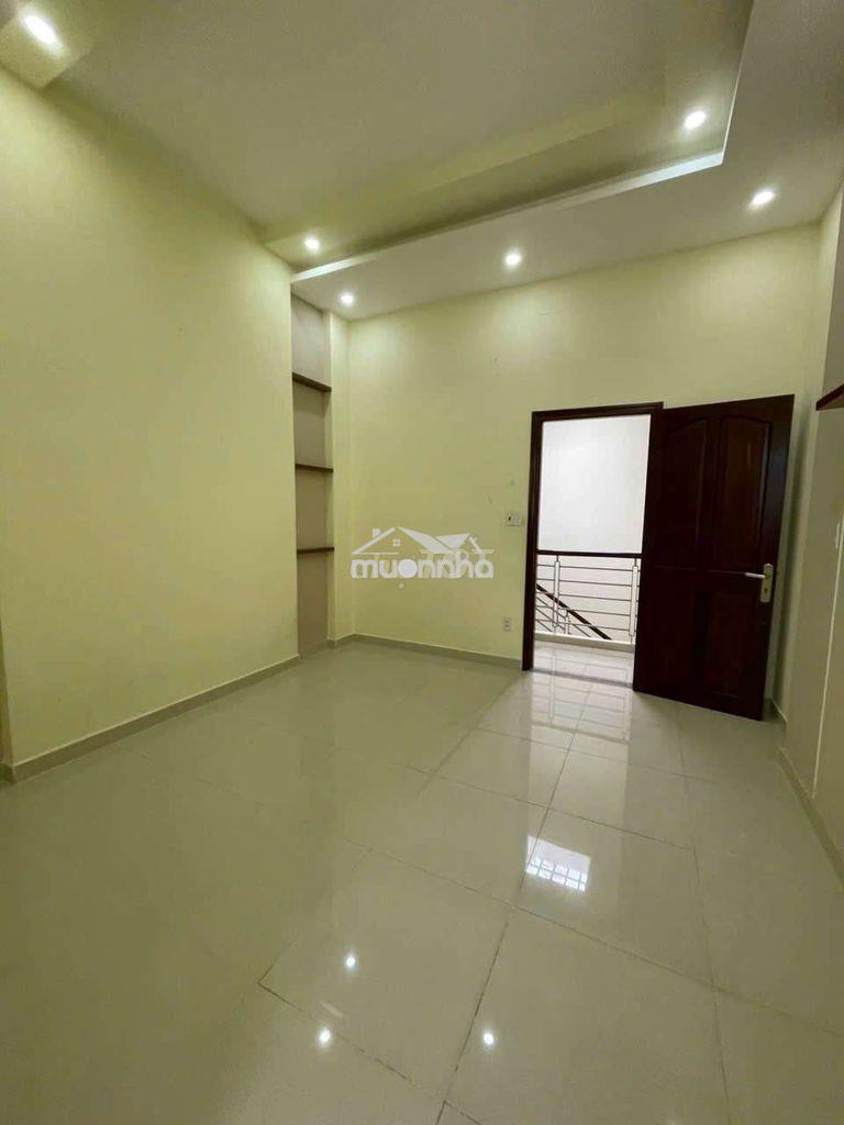 Nhà 2 lầu 3pn 3wc hẻm xe hơi huỳnh tấn phát  - 2