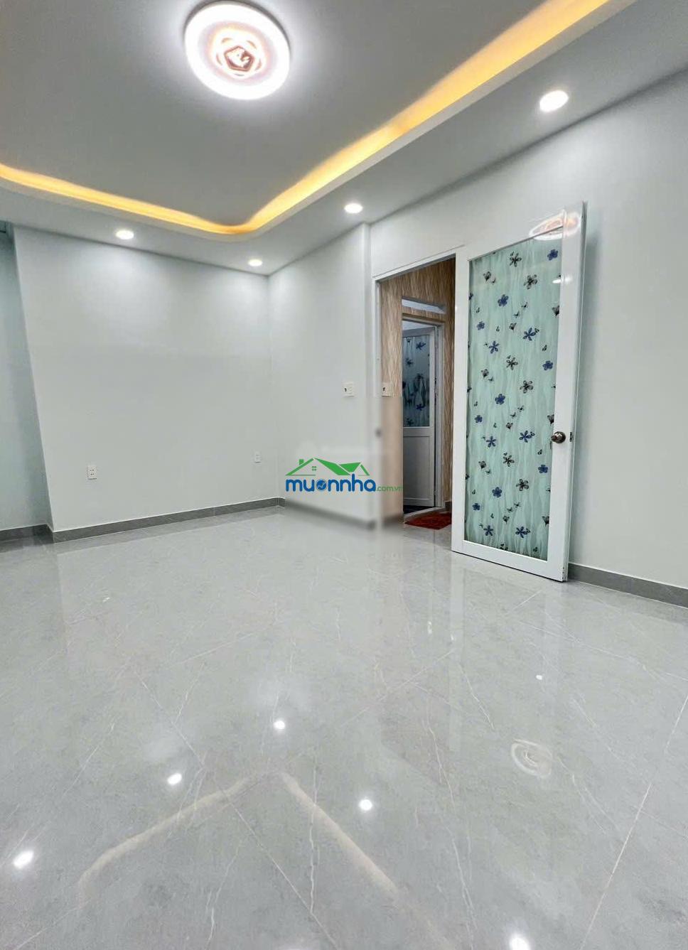 Nhà mới quận 11 chỉ 3 tỷ 3 - dọn vào ở ngay- ngay trục đường 3/2 - dt : 4x6 đẹp - 4
