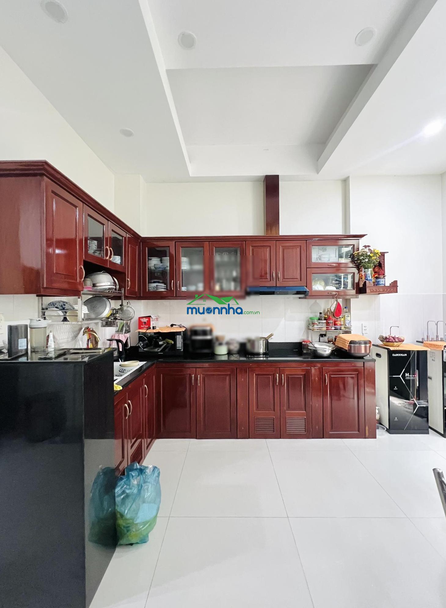 Chính chủ bán nhà 4 tầng an dương vương (4.2m x 20m) - 4pn, 5wc - full nội thất - chỉ hơn 8 tỷ. - 4