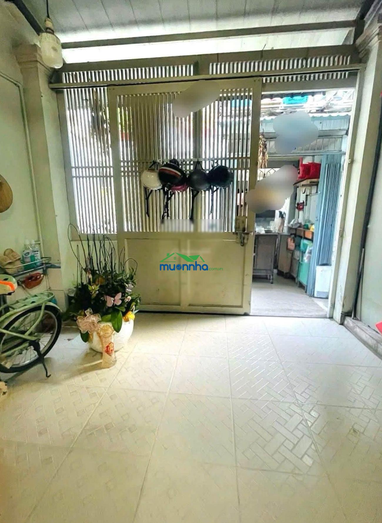 Bán nhà quận 6 - hậu giang - cách mặt tiền 50m - khu vực kinh doanh sầm uất - nhỉnh 4 tỷ. + dt: