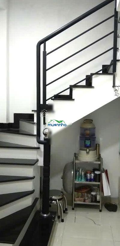 Nguyễn bỉnh khiêm, p. đa kao, quận 1 chỉ 15m ra đường lớn -4 tầng 3pn- 2 mặt tiền trước và bên hôn