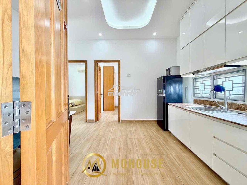 Căn hộ 2 phòng ngủ full nội thất cửa sổ đường trần hưng đạo quận 5 - 2