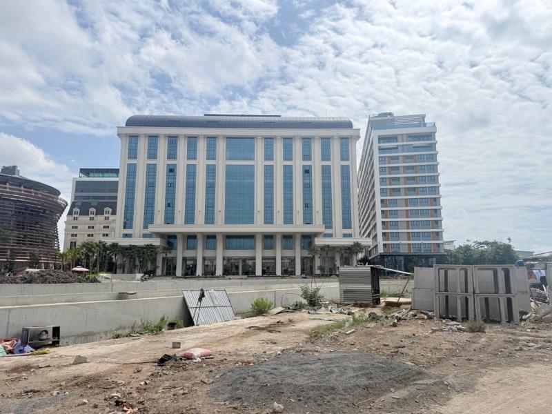 Nhà đất đặng thùy trâm gần trường văn lang