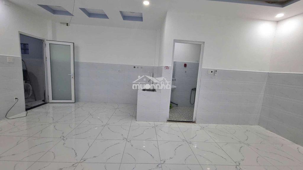 Chính chủ cho thuê phòng 40m2 - 4