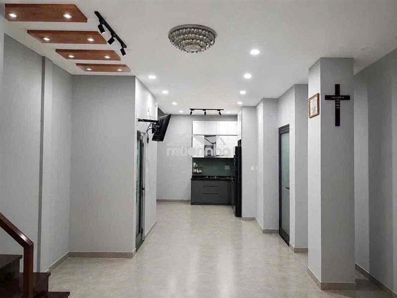 🚨Gấp bán, 4 tầng, dt 60m2, chỉ 6 tỷ,phan chu trinh, gần chợ bà chiểu,