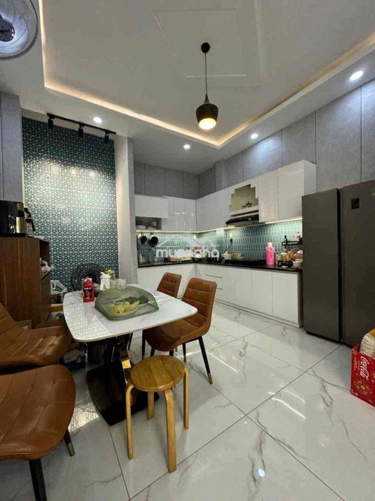 Hẻm thông xe hơi, phan huy ích, tân bình, 4x10, full nội thất, 4.x tỷ - 4
