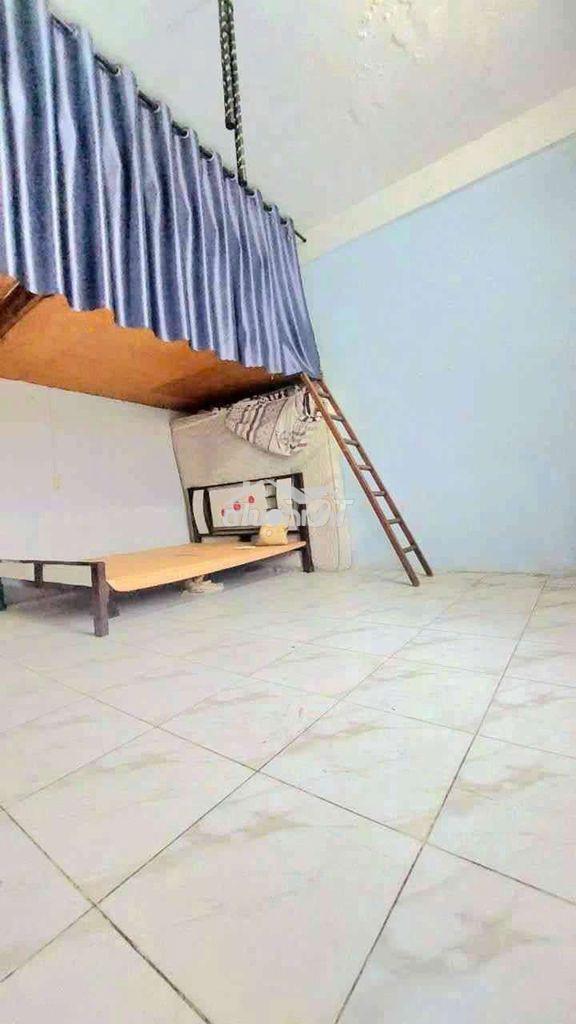 Cần bán gấp c/cư 2 phòng ngủ, tân bình