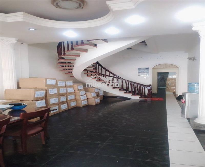 Bán nhà mặt tiền kinh doanh lê hồng phong, p12, q10 cũ, 87m2, 5 tầng