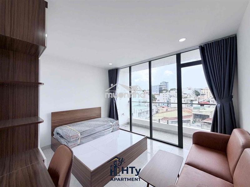 🔥Căn hộ 2ph ngủ full nt mới 100% - ban công - nằm ngay khu trung tâm
