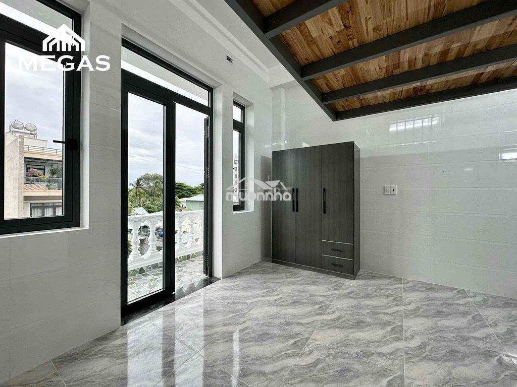 Cho thuê phòng trọ ban công rộng 30m2 - 4