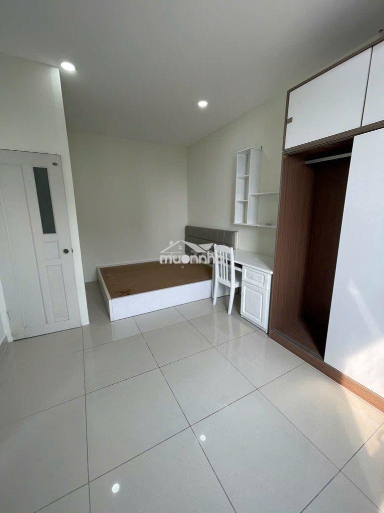 Cho thuê phòng full nội thất trong parc mall - q8 - 2