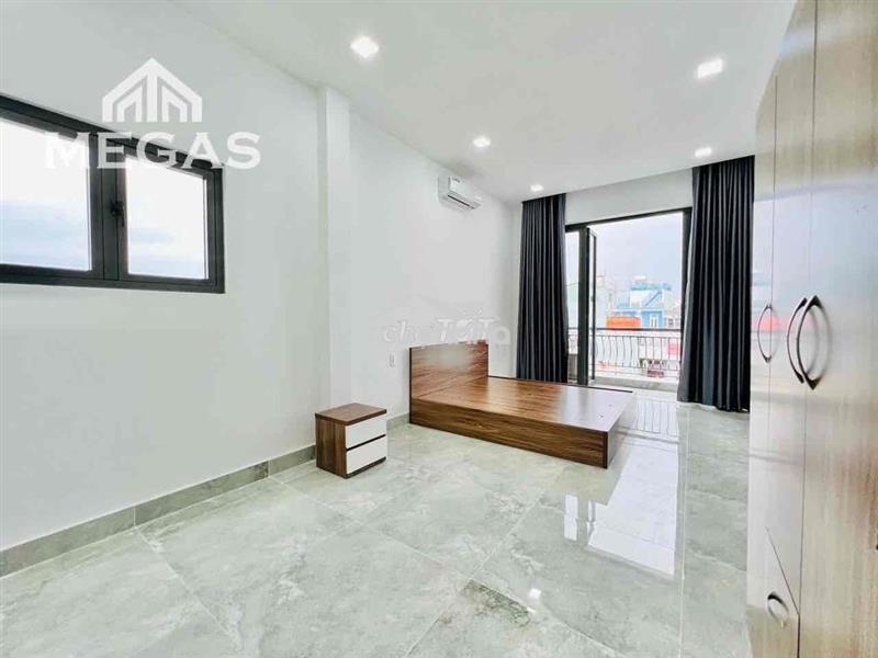 🏡 Căn hộ ban công rộng 40m2 - full nội thất - ngay công viên phần mềm
