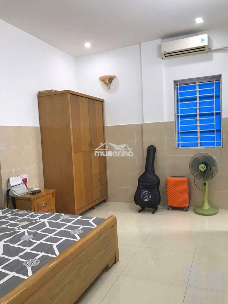 Cần cho thuê chung cư cầu thang bộ lầu 5, đầy đủ nội thất
