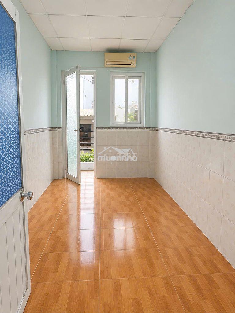 Bán gấp nhà hẻm 241 bến vân đồn, phường vĩnh hội, quận 4 - 4