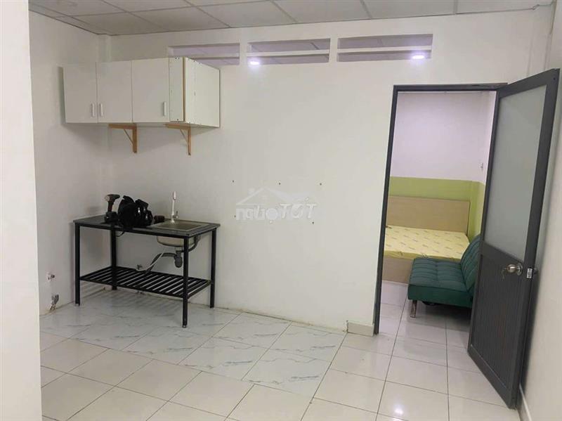 Pass phòng trọ 30m2  sát ga t3