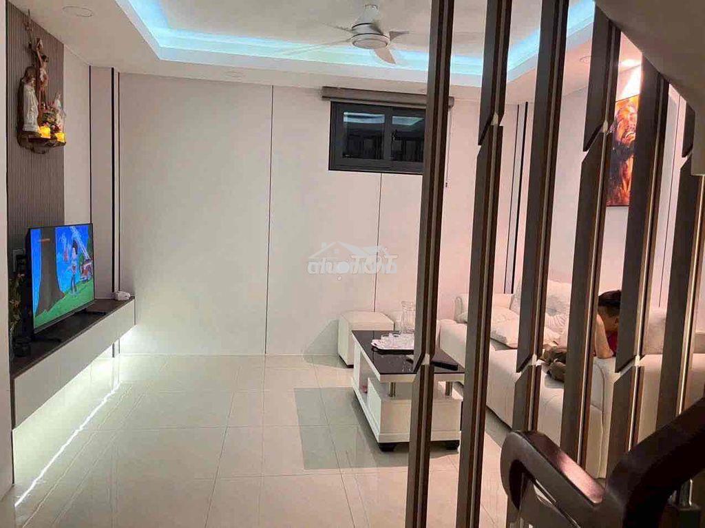 🎁Cho thuê nhà hxh 373/ thống nhất p11 gò vấp 4m❌10m 4pn 3wc - 3