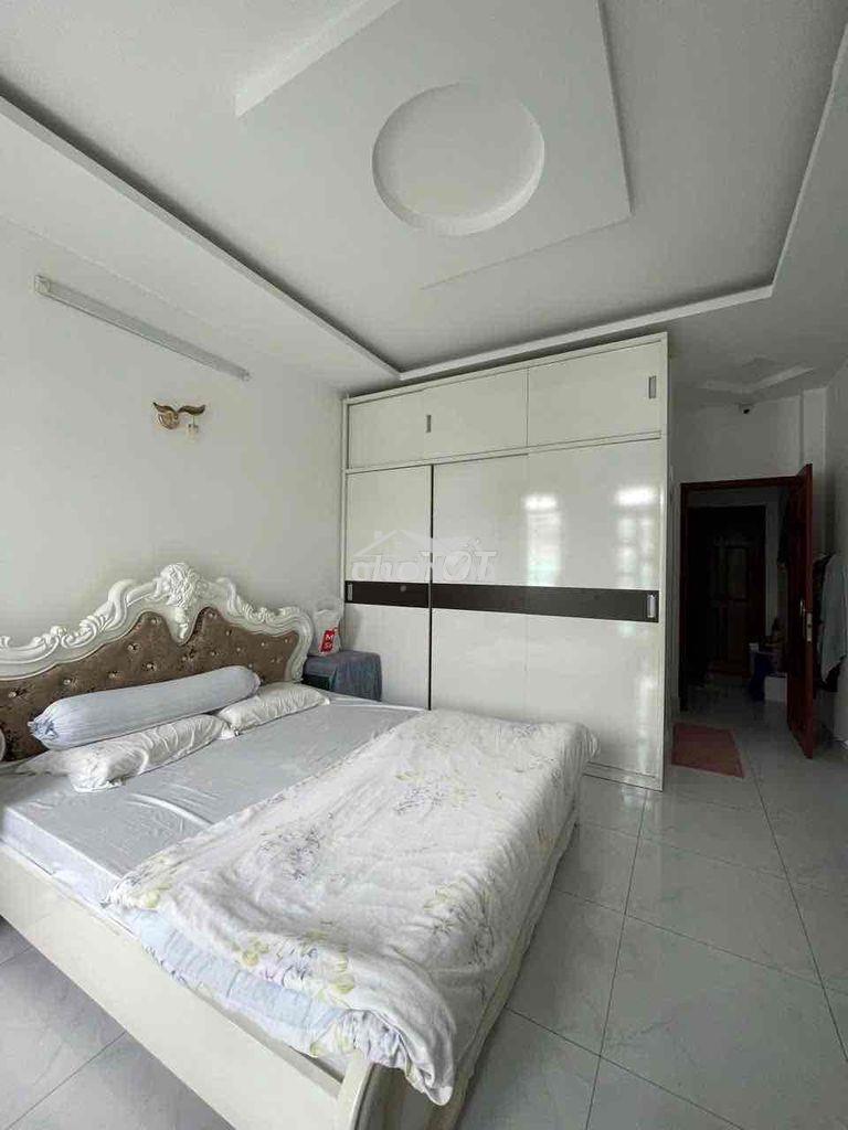 Nhà mới hẻm xe hơi 8m trương phước phan ,dt: 4x20.1m 3.5tấm giá: 7.9t