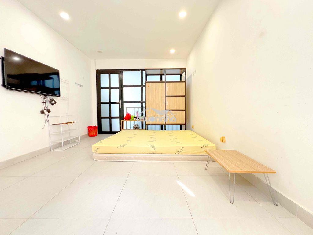 Căn hộ 30m2  full nội thất, ban công thoáng mát, gần  cv lê thị riêng - 4