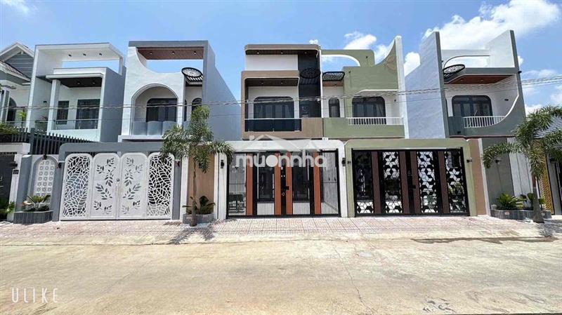 Nhà shr gần chợ bình chánh dt5,6x26m có hoàn công đường xe hơi