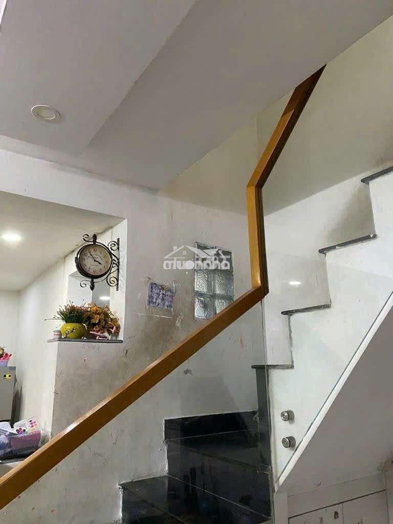 Cho thuê nhà 4.2x11(trệt+1lầu+2pn+2wc) hẻm xe hơi kế aeon tân phú - 3